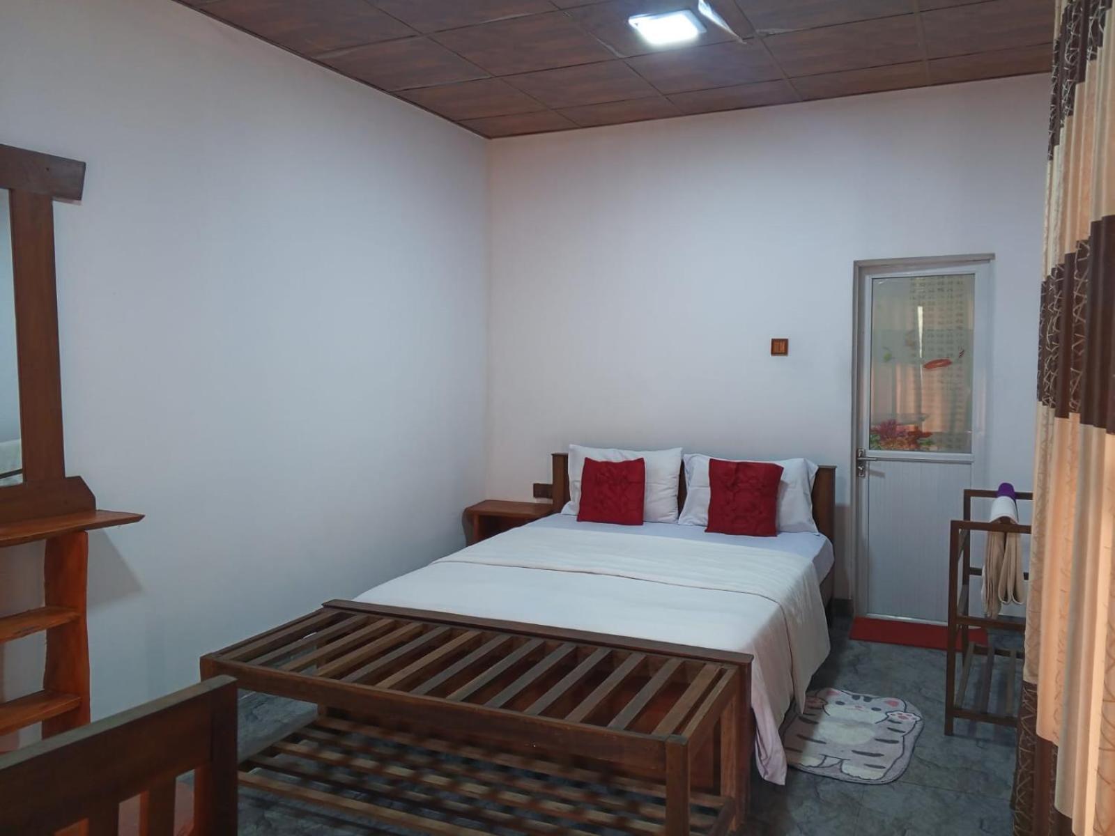 Turn View Resort Ела Екстериор снимка
