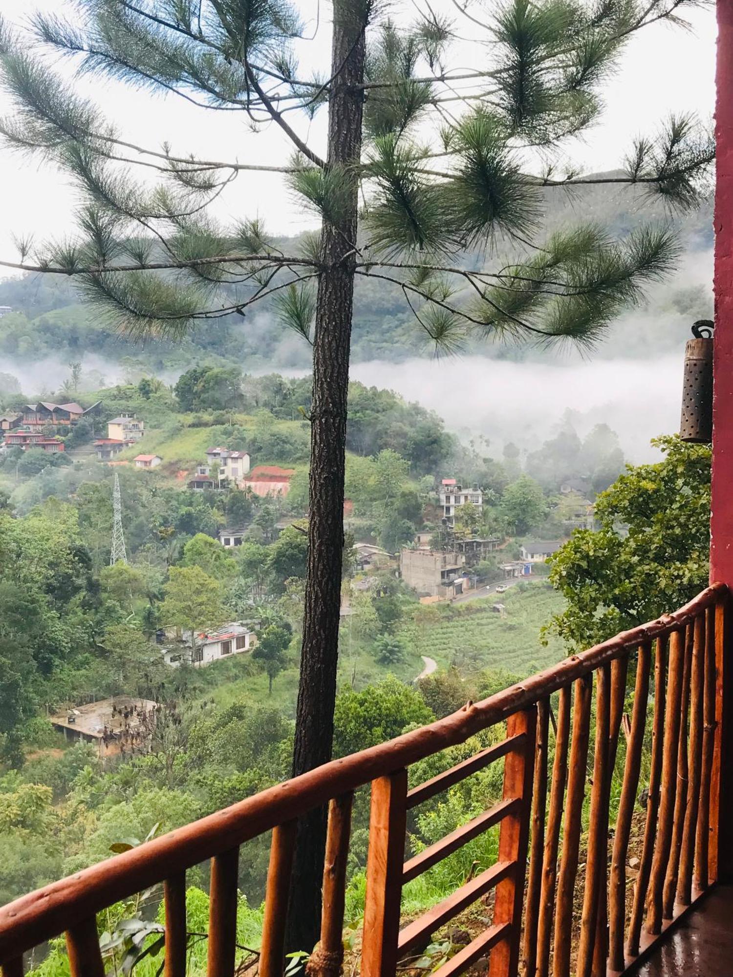 Turn View Resort Ела Екстериор снимка